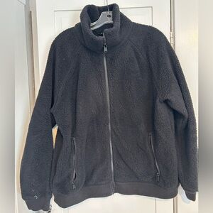 Athleta women’s fleece jacket. Size large. Black